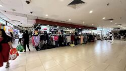 Lucky Plaza (D9), Shop House #628800511